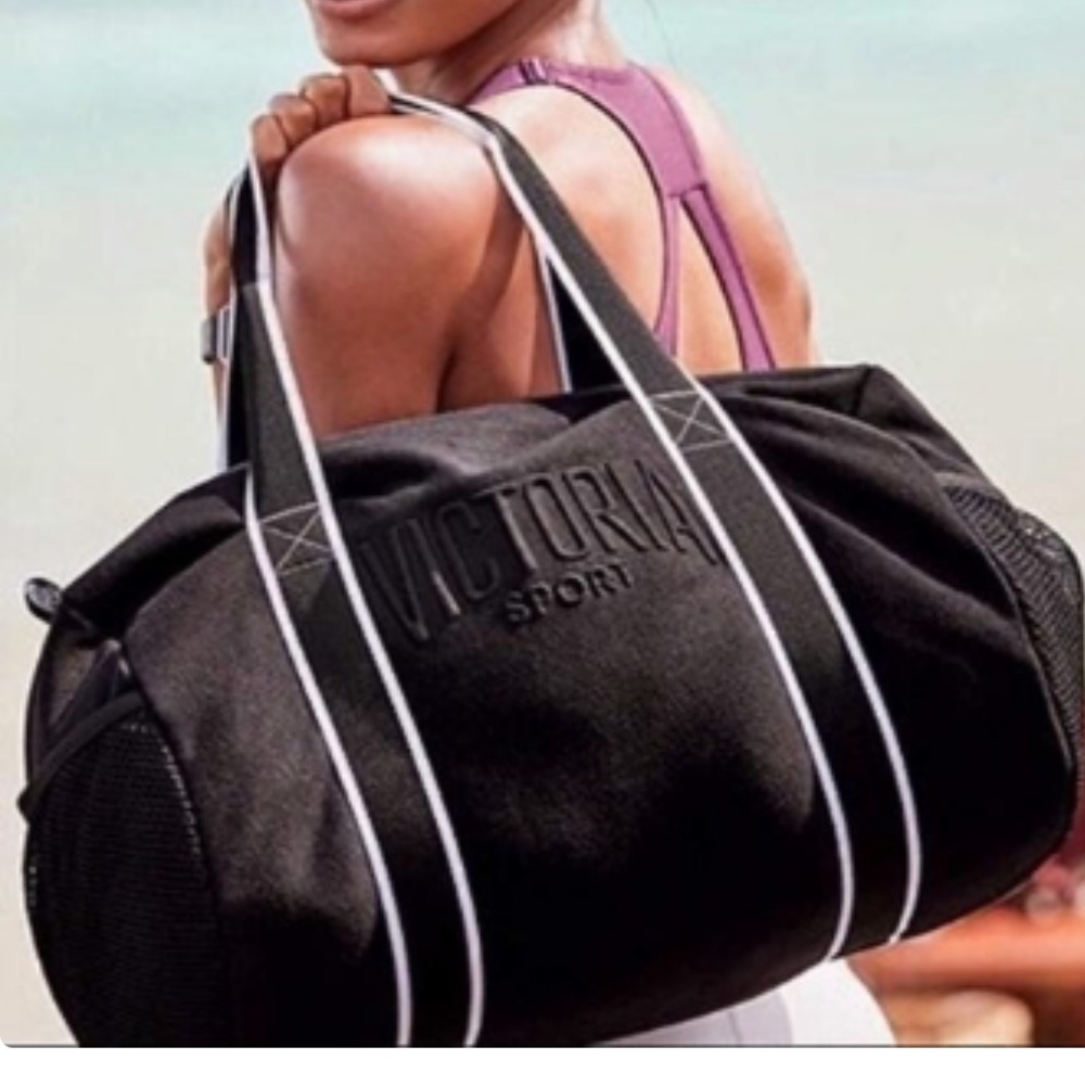Vintage VS black duffel bag